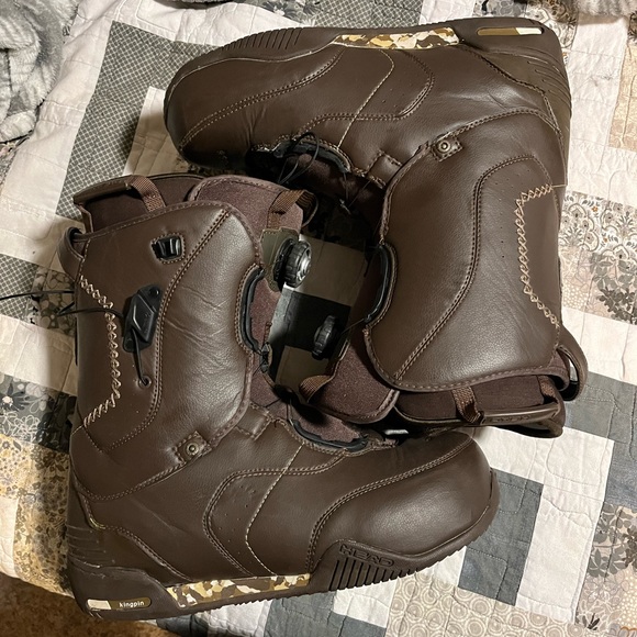 Head Other - Head Boa snowboard boots, brown, men’s size 12